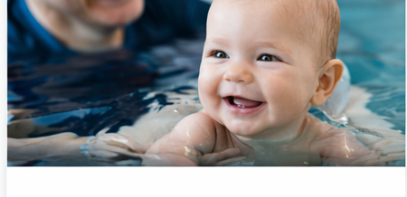 Bébé nageur à Sanary-sur-Mer dans un bassin chauffé